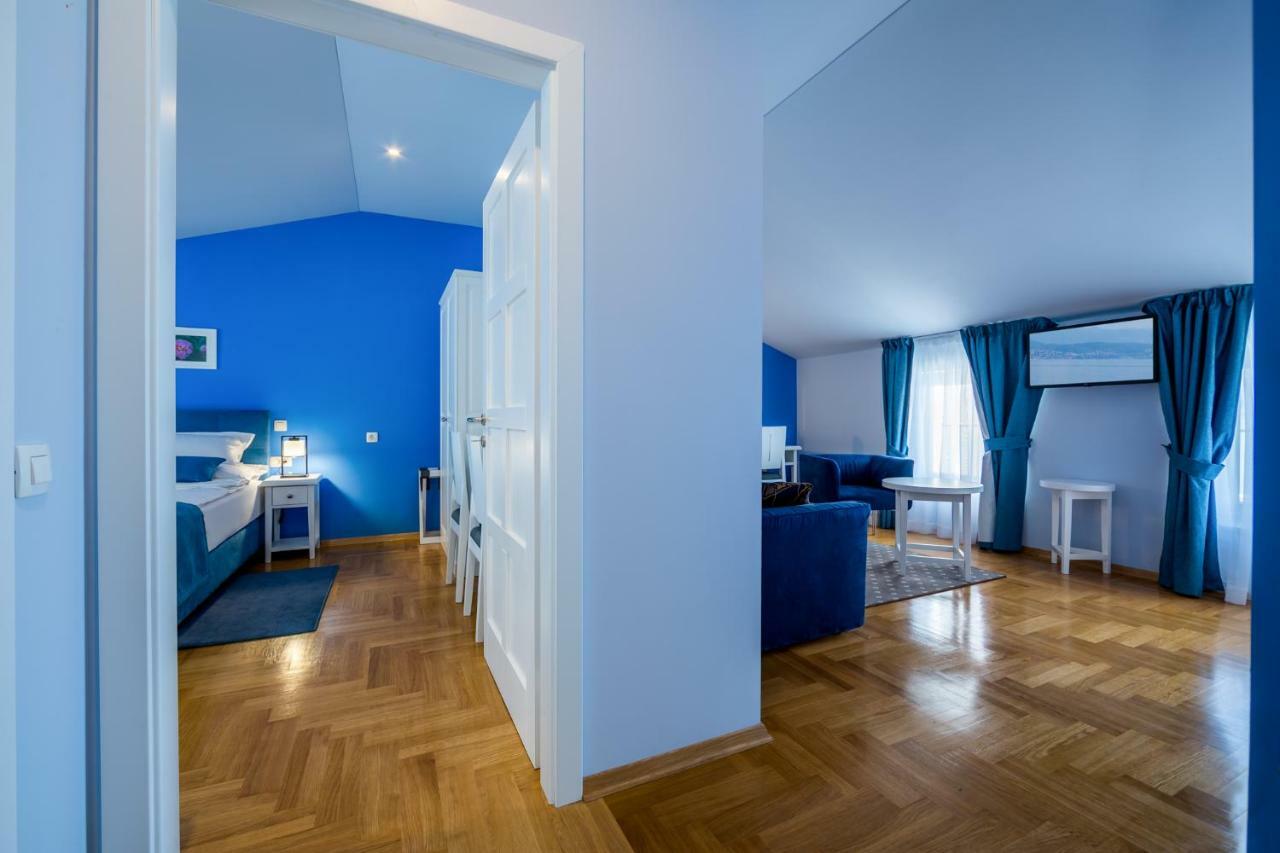 Hotel Domino Abbazia Esterno foto