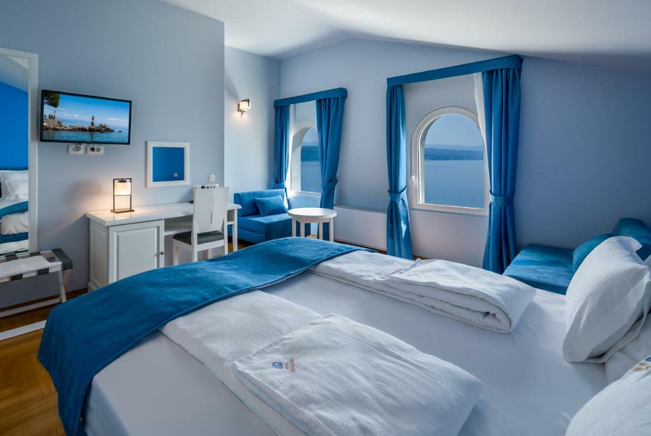 Hotel Domino Abbazia Esterno foto